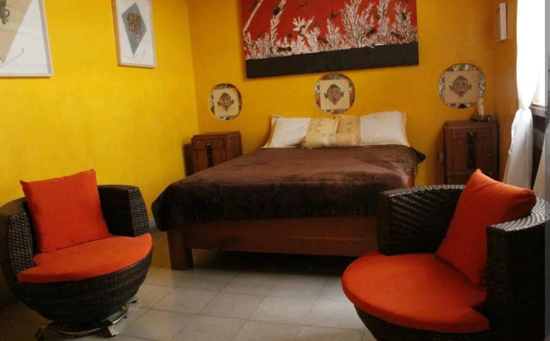 Bed and Breakfast La Casa De Piedra à El Carmen  Extérieur photo
